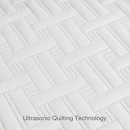 Image of BSB HOME 100% Cotton Ultrasonic 280 Tc Solid King Size Quilted Bed Cover /Bedspread /Rajaai with 2 Pillow Case, (Luxurious, Pure White, 90X100 Inches, 254X228 cm)