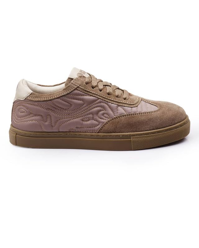 Image of Bacca Bucci Women RANGREZA Ethnic Sneakers for Indian Festive & Ethnic Wear