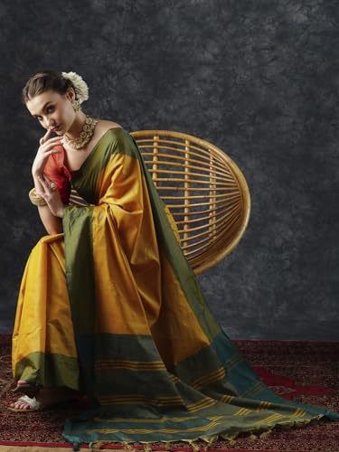 Image of AKHILAM Women's Aura Silk Solid Saree With Unstitched Blouse Piece(16AURA1601 PF Parent)