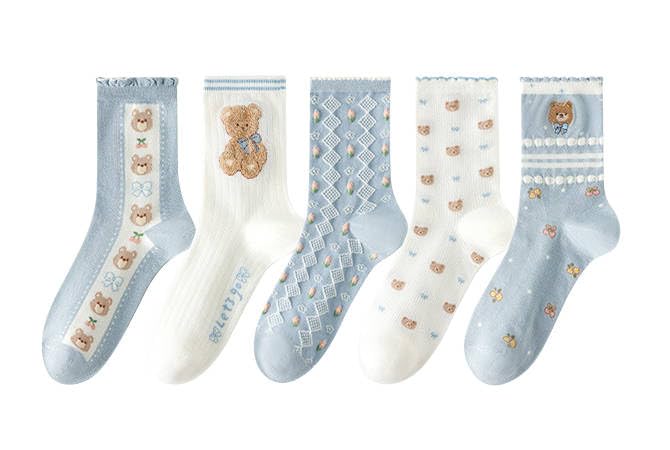 Cute Fall Bear Ankle Crew Sock for Women Girls Fun Kawaii Japanese Preppy Cottagecore Y2K Cotton Socks2