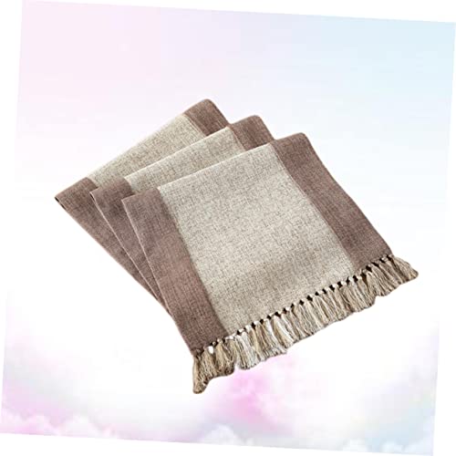 Nappe à pompons lavable : protégez votre table avec élégance et simplicité