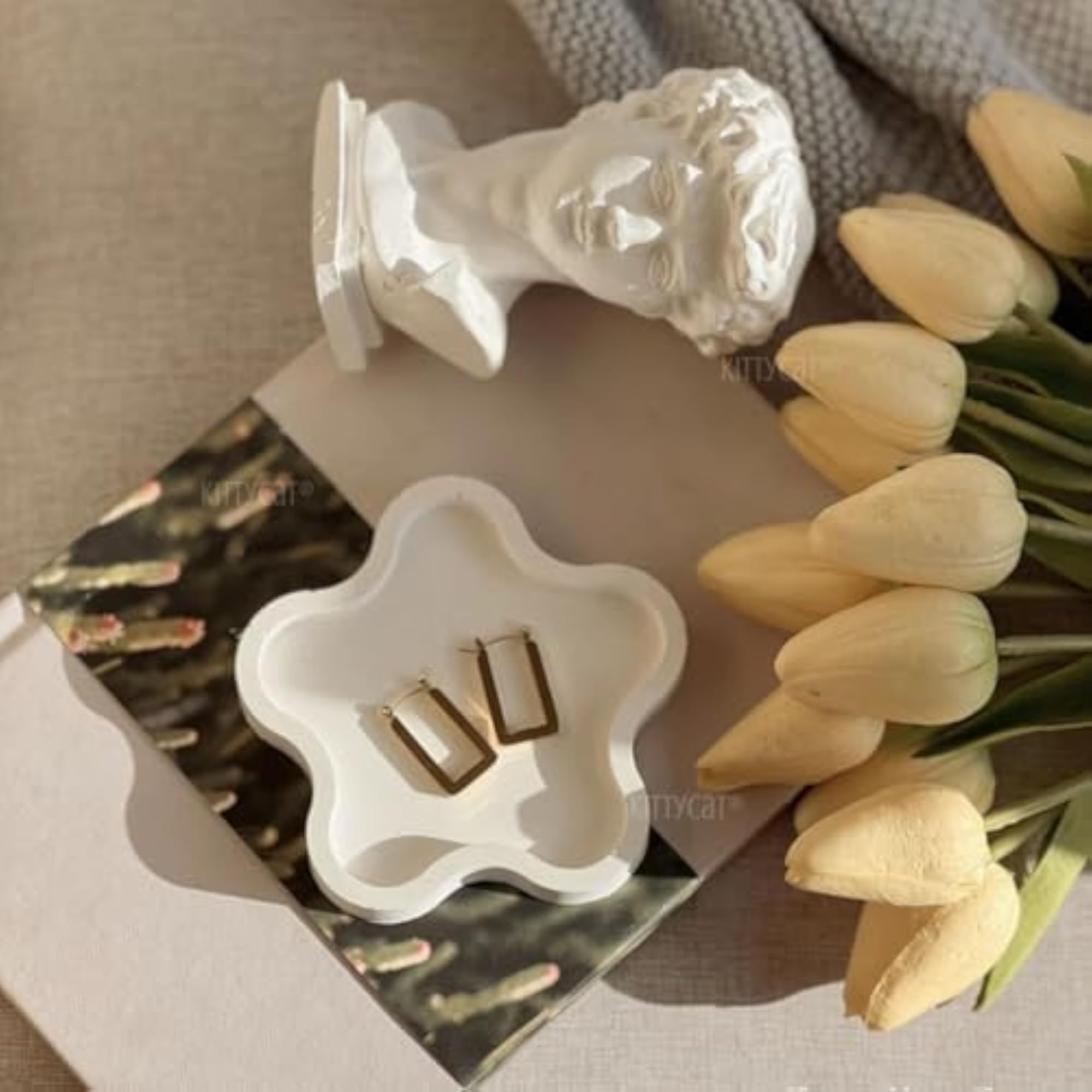Pack of 2 Concrete Star Trinket Trays