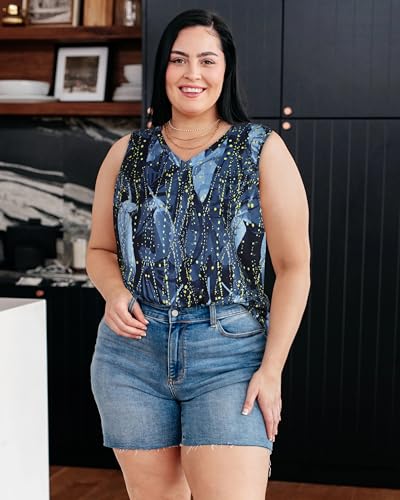 Plus Size Tanks Women Summer Top V Neck Sleeveless Top Loose Fit Tee Workout Shirts2