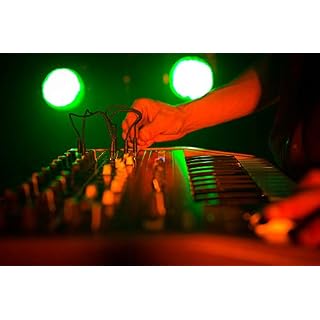 MiniBrute 2 - Les Beatles, Paul McCartney, John Lennon, RIngo Starr, George Harrison MiniBrute 2 – Image 3