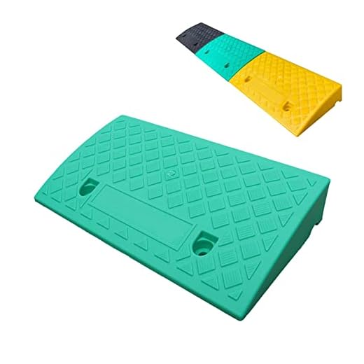 Portable Plastic Curb Ramps for Cars Trucks Scooters Bikes Motorcycles & WheelchairsDriveway Mobility Solution (Green 50x27x11cm)