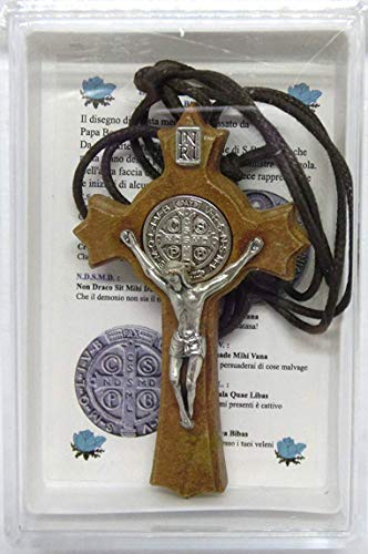 GTBITALY 10.300.95 LACSCA Cruz San Benito de madera de olivo contorneada con collar de 6 cm con caja de regalo y oración en italiano