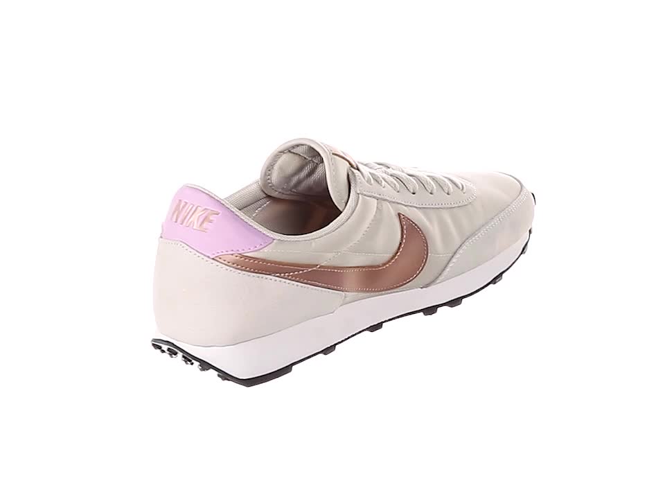 nike daybreak type light orewood brown