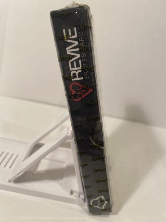 ☆zoo☆zoo × REVIVE SKATEBOARDS☆ 465019072524_01_0_1024x1024.