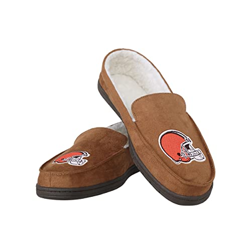 FOCO Men's NFL Team Logo Moccasin Slippers, Beige, 13-14