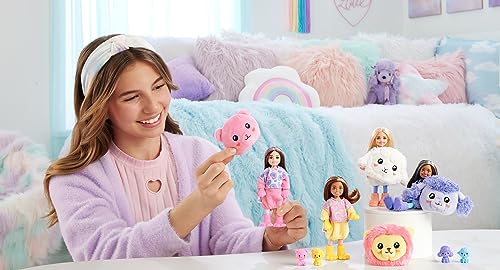 Barbie Cutie Reveal Puppe - 6 Überraschungen, Plüschtierfreunde, Moden, Farbwechselspaß, Pinker Plüschteddybär, Chelsea-Puppe, Accessoires… – Ansicht 2