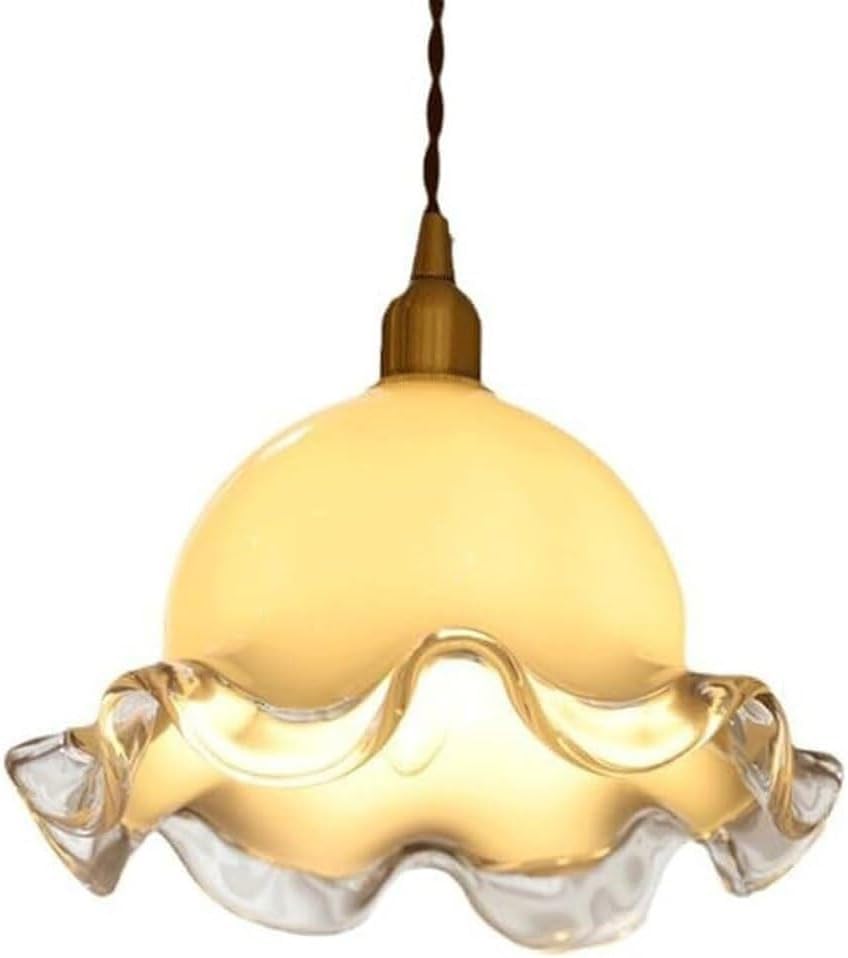 Candelabro de cristal con leche y latón envejecido de diseño Mid-Century