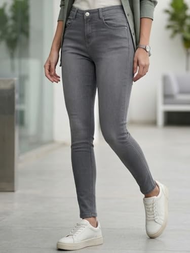Image of Urbano Fashion Women's Slim Fit Washed Jeans