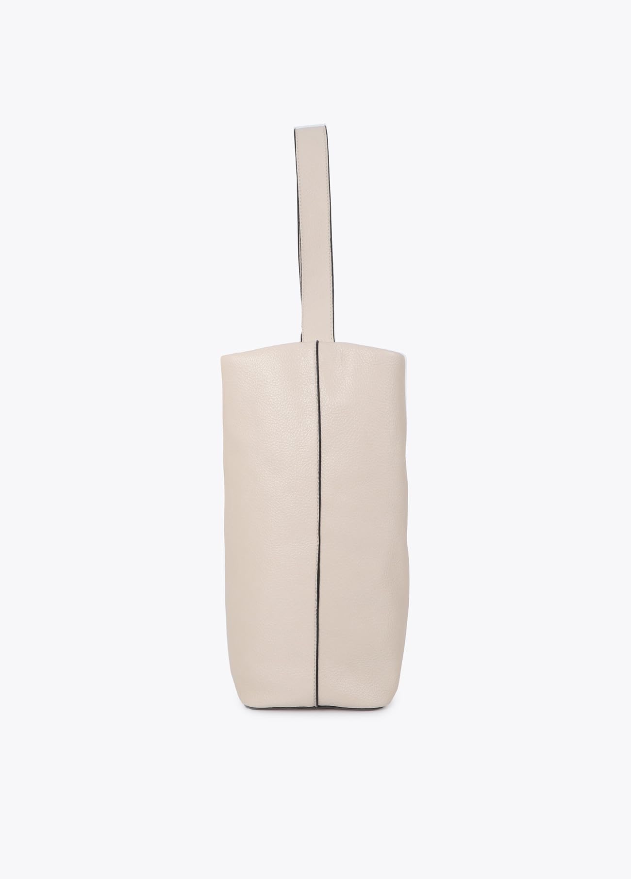 LOLA CASADEMUNT Shopper efecto piel con pompones a contraste