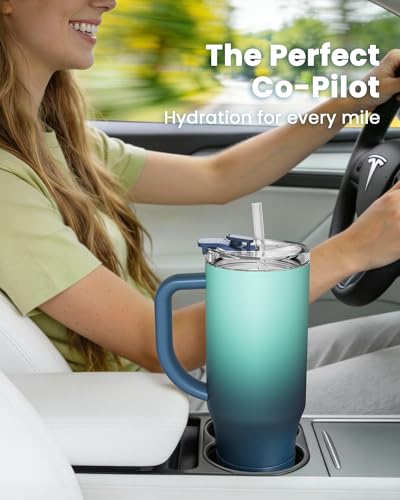 Image of Renoj Insulated Mug 100% Leak Proof Insulated Water Bottle for Iced Coffee & Hot Drinks - Fits Car Cup Holder, Ideal Gift, 2 Straws & Silicone Boot - SnapShift Blue Gradient 32 oz