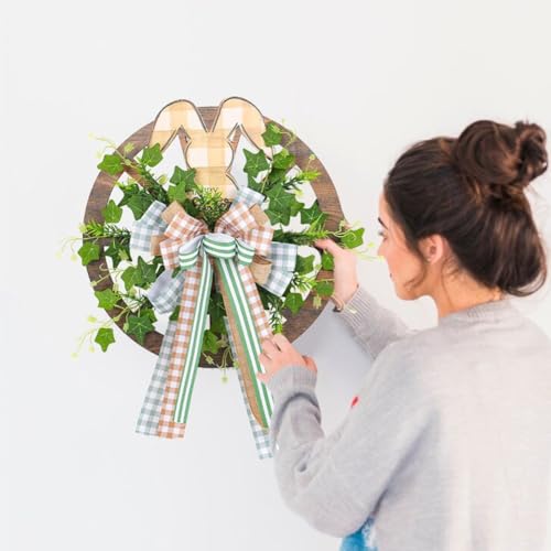 Couronne de Pâques en bois rustique pour sublimer votre porche