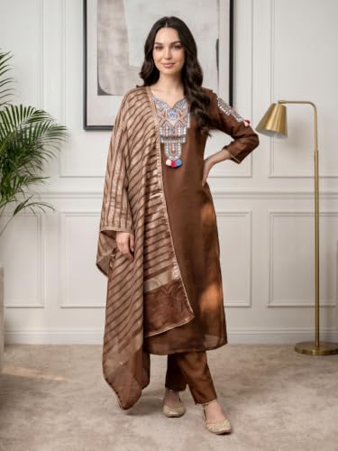 Image of Naixa Women's Pure Cotton Embroidered Straight Kurta with Pant and Dupatta Sets for Wedding and Festival Wear