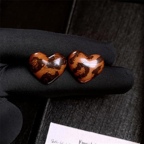 Minimalist Heart Stud Earrings for Women Leopard Print Love Shape Pierced Earrings Resin Cheetah Prints Circle Studs Earrings Christmas Earrings Dainty Jewelry4