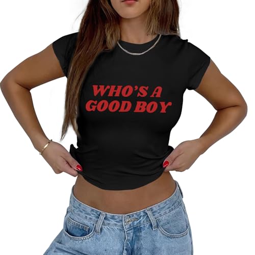 QISSYILY Funny Y2k Crop Tops for Women Who's A Good Boy Print Baby Tee Grunge Cropped Short Sleeve Shirts Casual Slim Fit Top(Black,M)