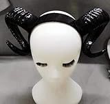 Größe des Horns (eine Seite): 12 x 12 cm