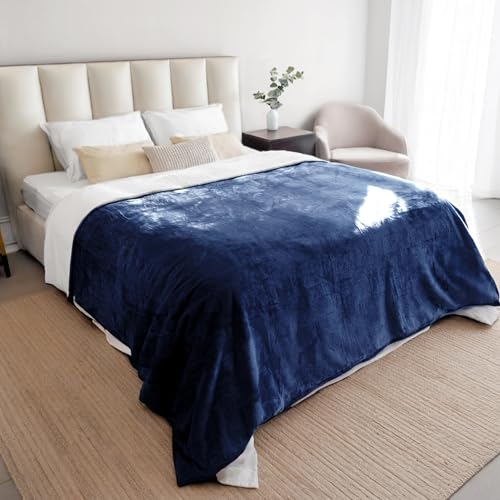 Dreamzie - wasserdichte Decke 152x203 cm - Hundedecke Sofa und Bett - Reversible Decke Wasserdicht aus Sherpa-Fleece – Waschbar – Marineblau