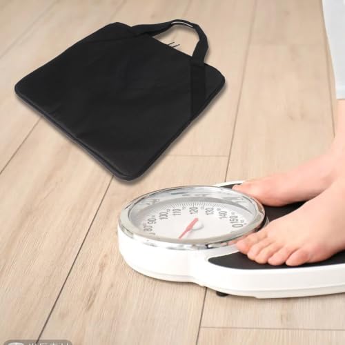 Funda para báscula de cuerpo gris lavable que soluciona el espacio en baños pequeños 7