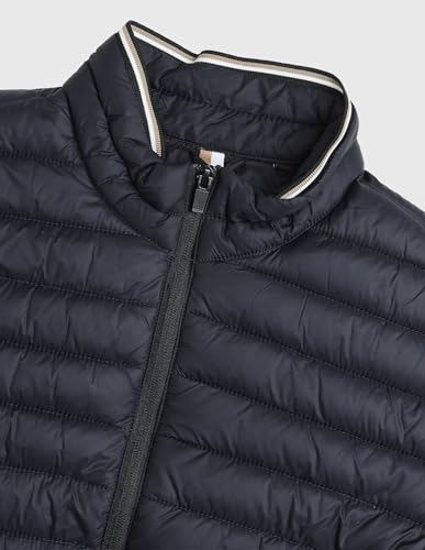 Image of Arrow sport men's solid regular fit packable jacket