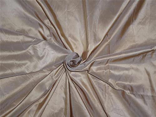Tissu taffetas soie or 137 cm pour créer une robe de soirée somptueuse