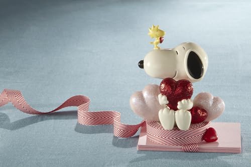 Lenox 846712 Snoopys Love Figurine by Lenox