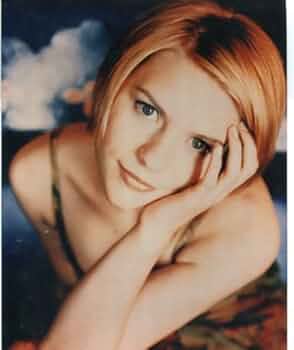 セール中…クレア・デインズ直筆サイン入り超大型写真‥Claire Danes… Amazon.co.jp: クレアデインズ直筆サイン入り超大型写真‥Claire