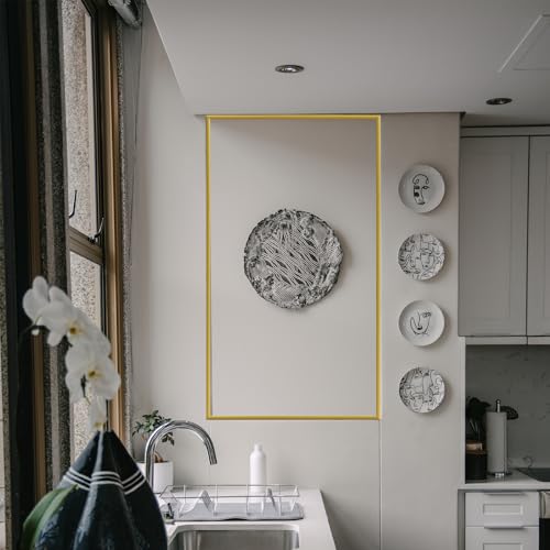 ZOWZOW Selbstklebende Zierleisten, Flexible Wandzierleiste, Abziehbare Wasserdichte Dekorationsleiste für Wandfliesenränder, Küchenrückwand, Boden, Spiegelrahmen Dekoration Matt Gold 3M