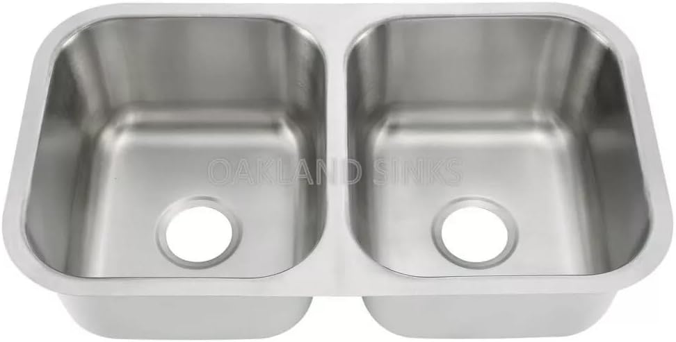 SLU 31-Inch Undermount Stainless Steel Kitchen Sink – 50/50 Double Bowl, 18-Gauge, Heavy-Duty Sink (Sink Only)
