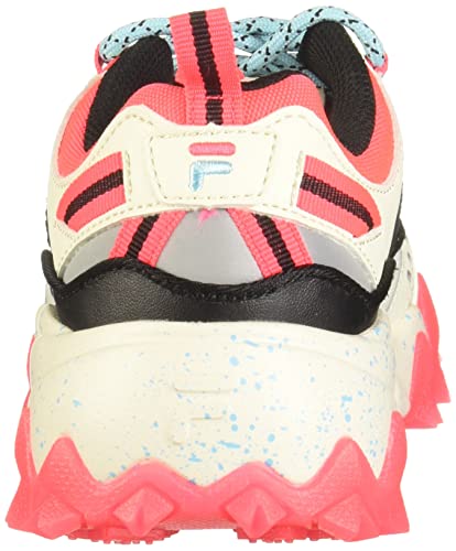 Fila Women's Oakmont Tr Sneaker3