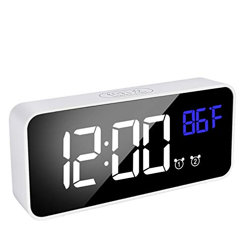 SOCICO Réveil Numérique RéVeil Digital LED Réveil Électronique avec TempéRature,Snooze,RéTro-éClairage,Temps,Date,4 Luminosité Réglable,2 Alarmes,Miroir Réveil Rechargeable par USB (Blanc)