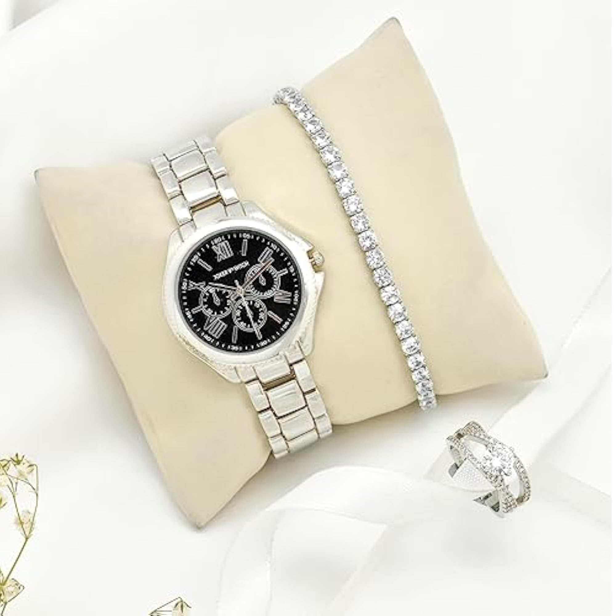 Women's Penny Love Triangle Analog Watch, Stylish Gift