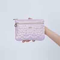 すぐ届く MARY QUANT キルトフォームデイジー 2ファスナーポーチ MARY QUANT ONLINE SHOP｜マリークヮントオンラインショップ
