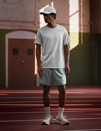 Image of Nike Men's Dri-FIT Legend Fitness T-Shirt