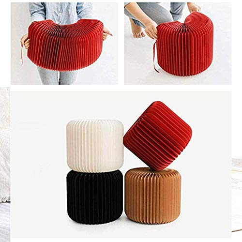 Tabouret en papier pliable pour optimiser l'espace des petits salons