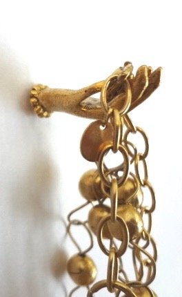 9 DECORATIVE HAND PUSH PINS T-512AG