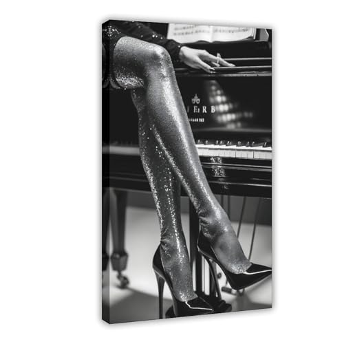 Impression sur toile femme au piano noir et blanc - Décoration murale salon