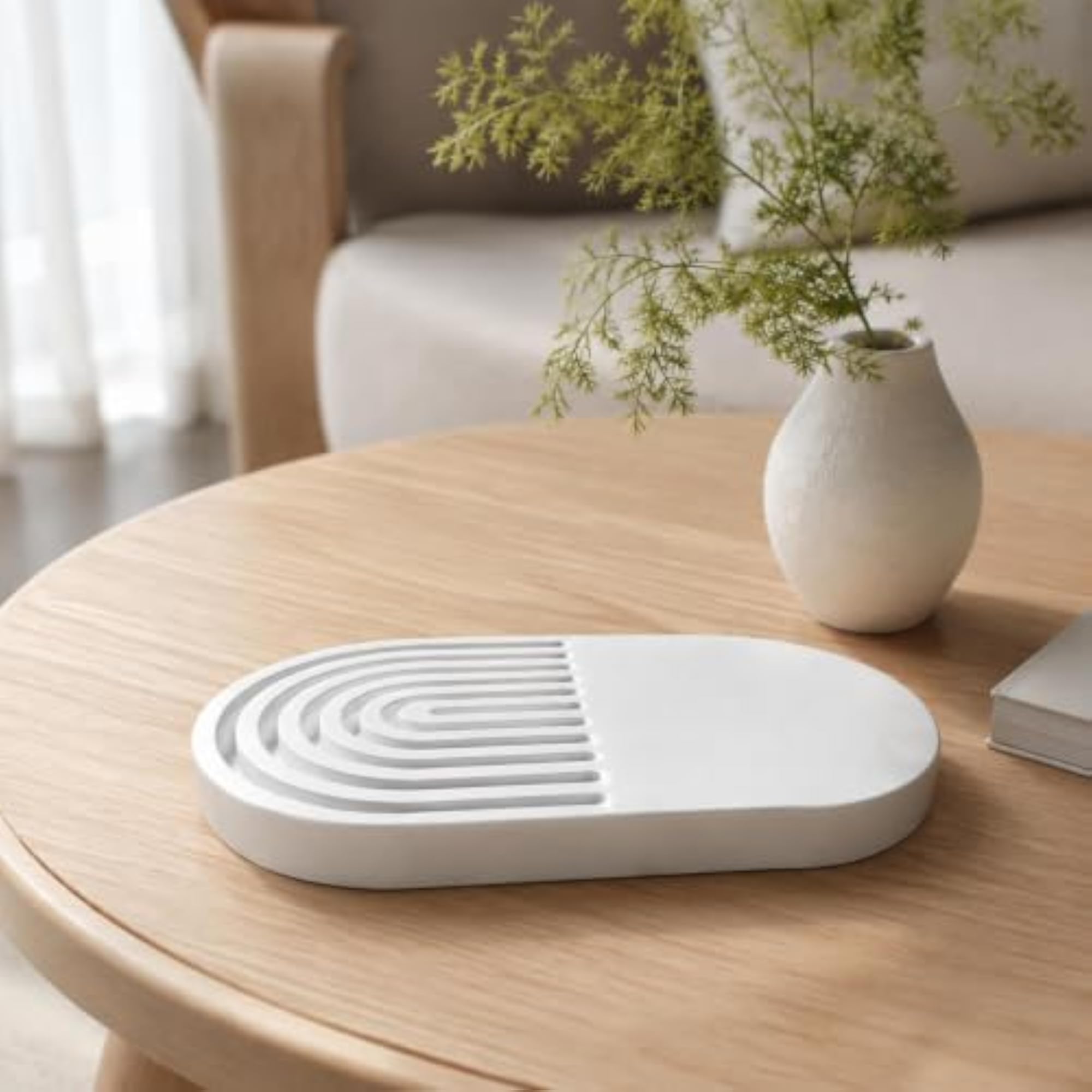 Rounded Rectangle Tray, Surface Relief Pattern