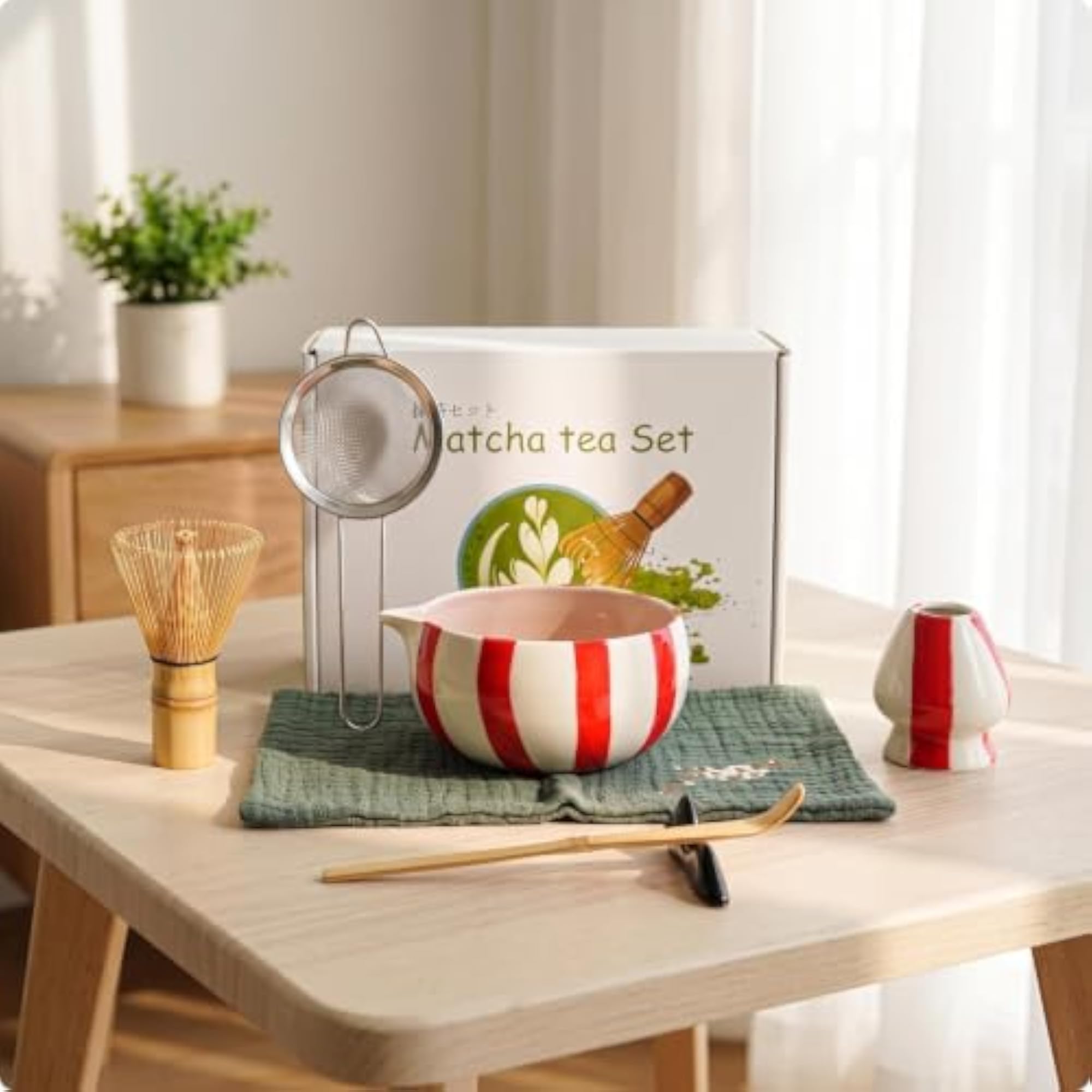 Ceramic Matcha Whisk Set with Bowl, Hand-Painted Decoration