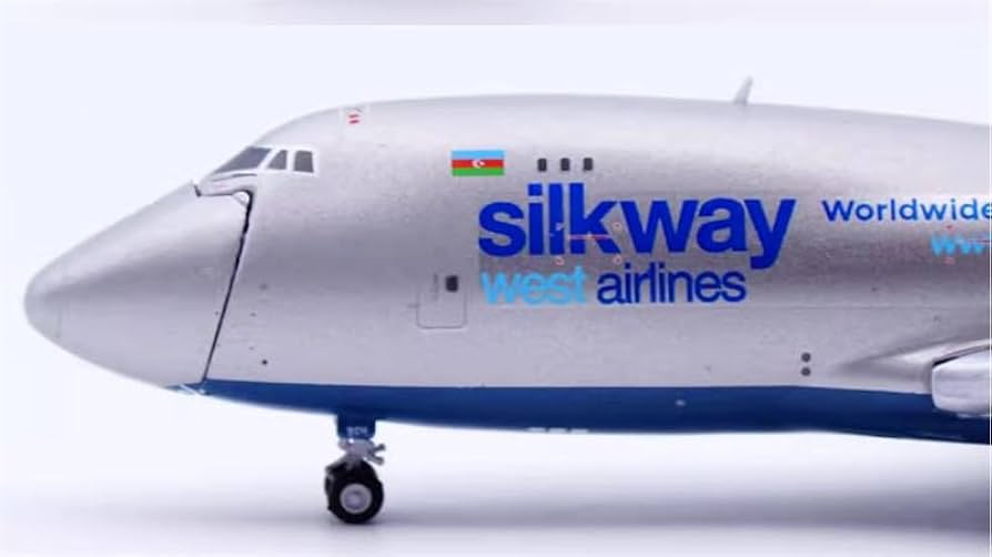 航空機・ヘリコプター silkway west 1/400 B747-400F 4K-BCH Amazon.co.jp: 1:400 完成品 for JC Wings Silk Way West