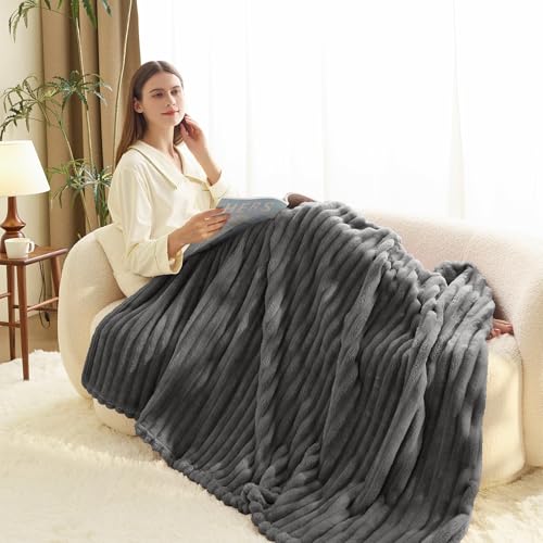 WAVVE Kuscheldecke 220x240 cm, Fleecedecke, Sofadecke, Couchdecke, Weiche Flanell Wohndecke für Zimmer Deko, Sofaüberwurf, Wohn- & Kuscheldecken, XXL große Decke, Grau