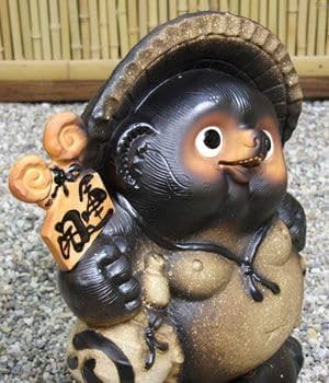 Amazon.co.jp: 信楽焼 18号古信楽風開運狸 たぬき タヌキ 開運