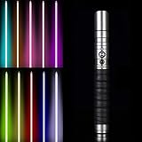 RGB con 11 colores de luz: blanco frío, rojo profundo, rosa, rojo, naranja, amarillo, verde, azul, morado y azul hielo.