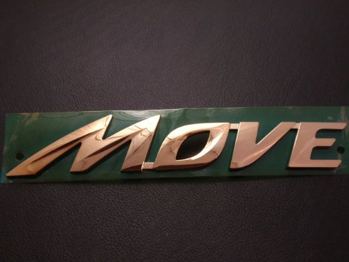 la100s リアエンブレム　2点 Amazon | ダイハツ ムーヴ (MOVE LA100系) ゴールドエンブレム リア2