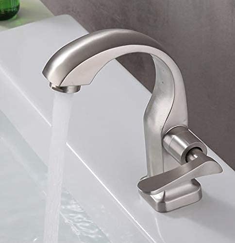 Robinet en laiton massif durable pour point d'eau moderne