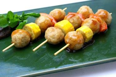 Amazon.co.jp: 鶏つくね串40g 10本入 冷凍発送 日本 : 食品・飲料・お酒