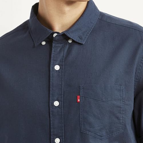 Image of Levi's Men's Solid Slim Fit Shirt White