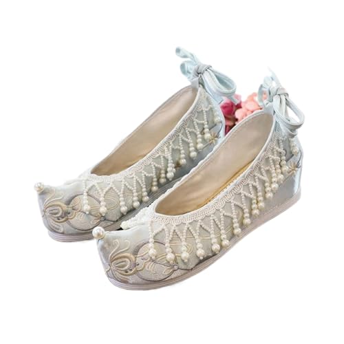 Chaussures plates brodées chinoises en coton bleu clair pour femme en taille 39.5